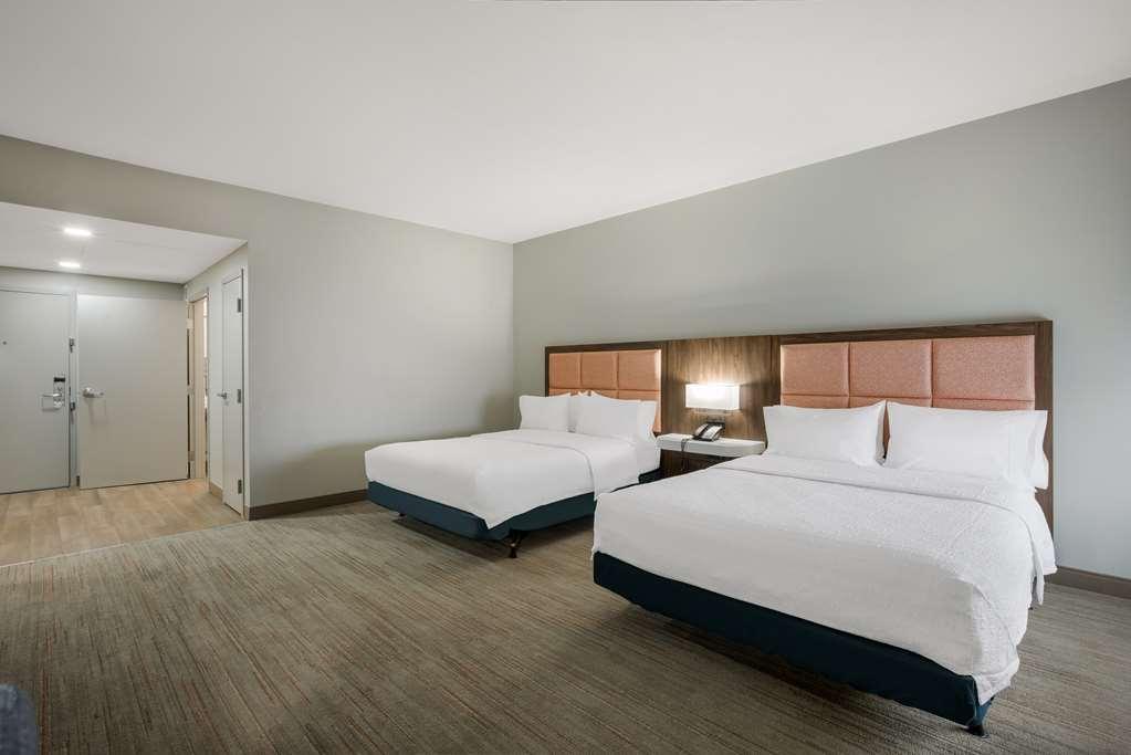 Hampton Inn Linden Oda fotoğraf